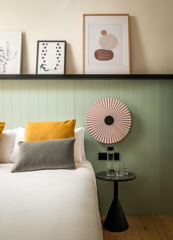 Bypillow Irala Hotel